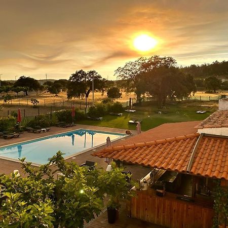 Hotel Boavista - Vintage House Монфортинью Экстерьер фото