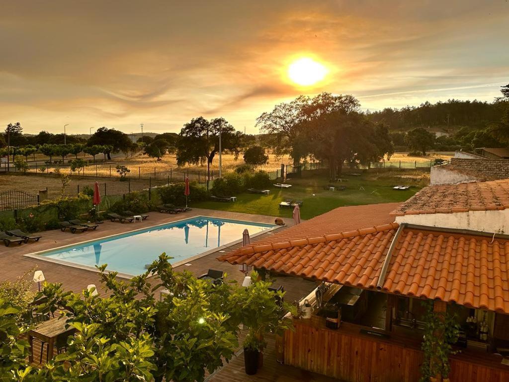 Hotel Boavista - Vintage House Монфортинью Экстерьер фото